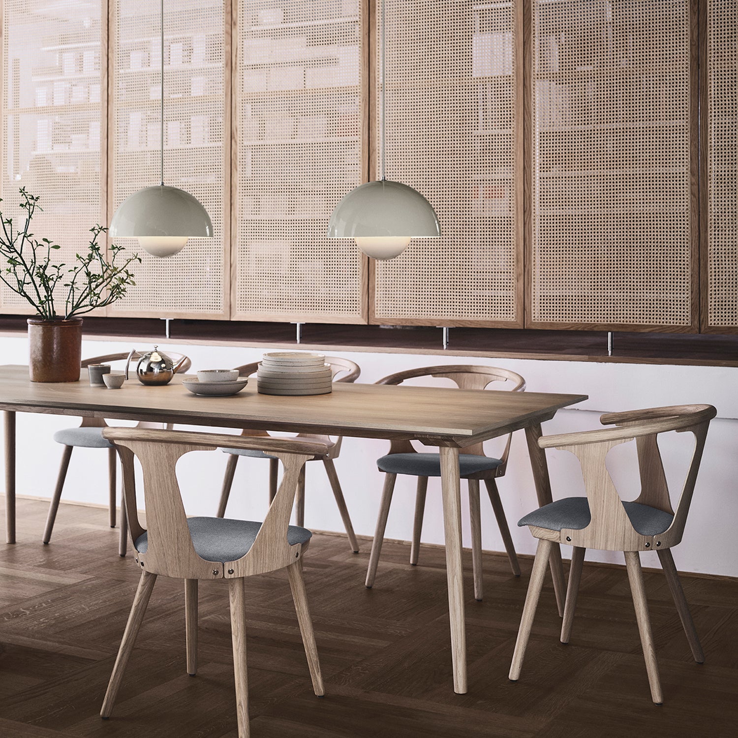 &tradition | flowerpot VP7 pendant lamp | grey beige 37cm - Image 3