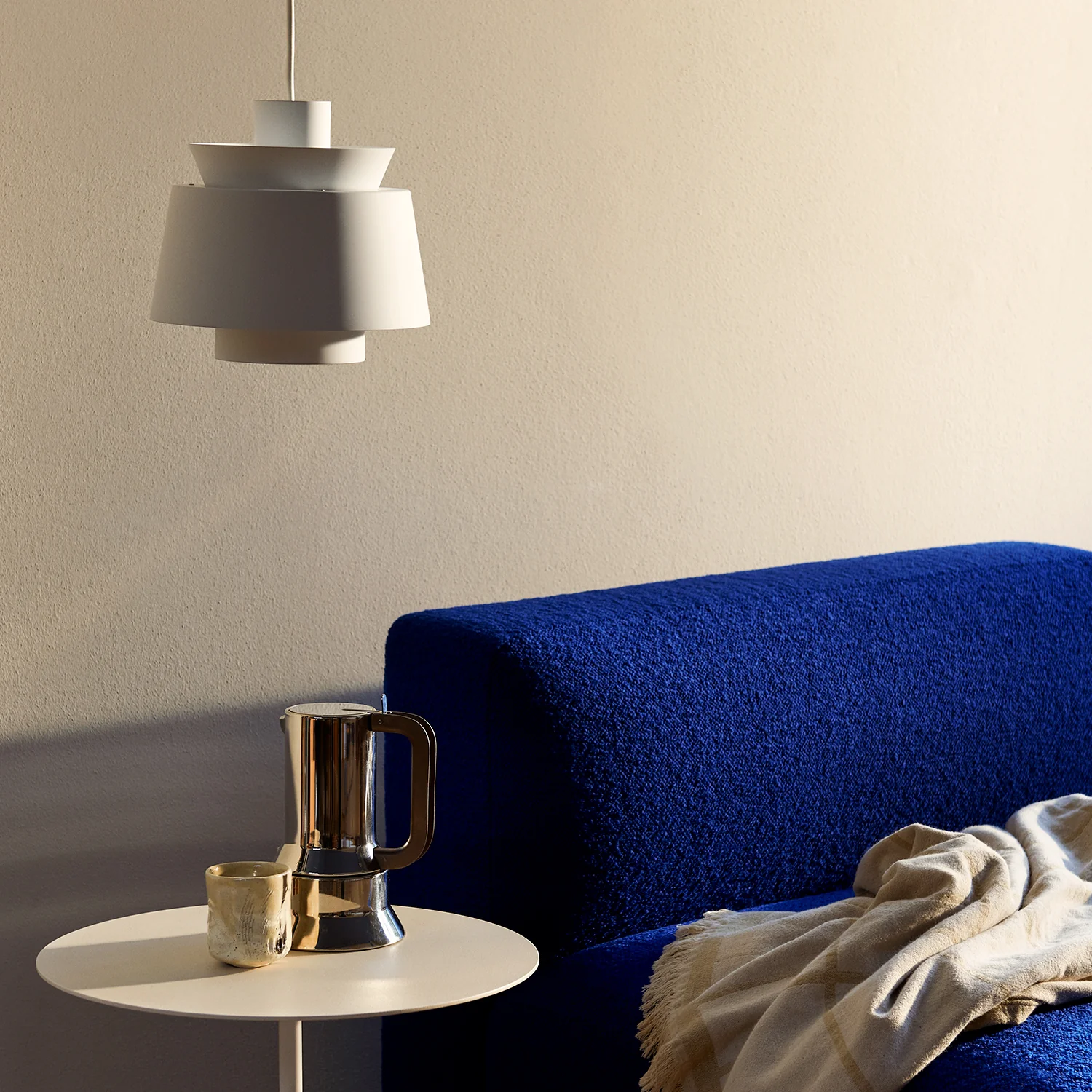 &tradition | utzon pendant | matte white - Image 6