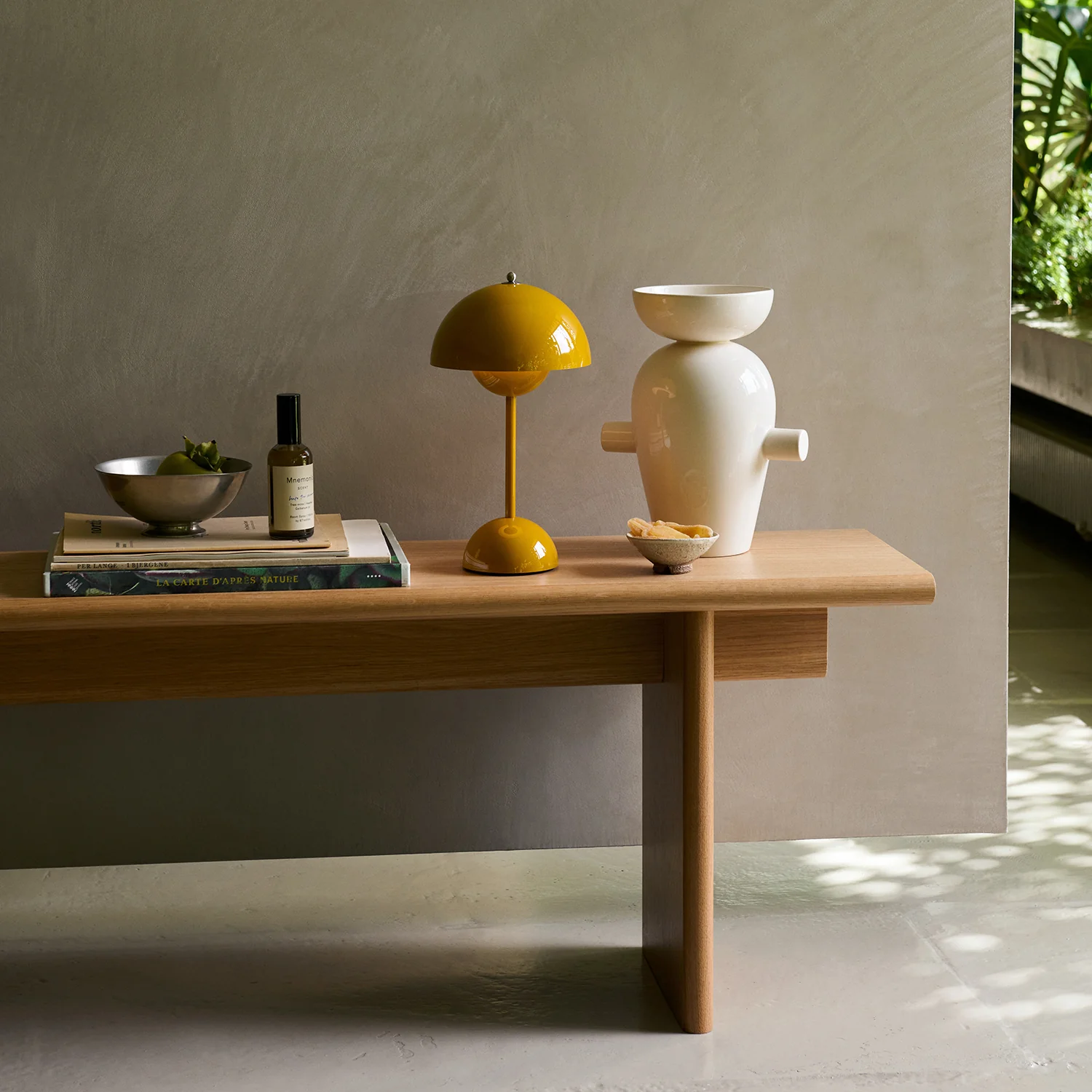 &tradition | flowerpot VP9 portable lamp | mustard - Image 5