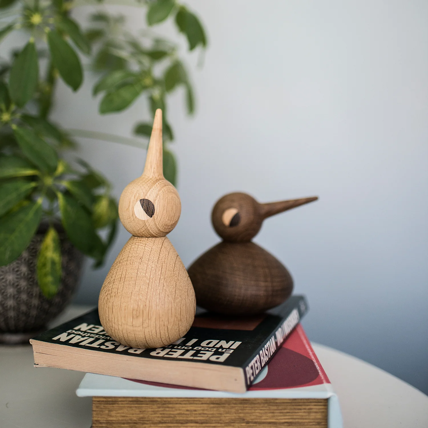 architectmade | wooden bird | chubby smoked oak - Image 4