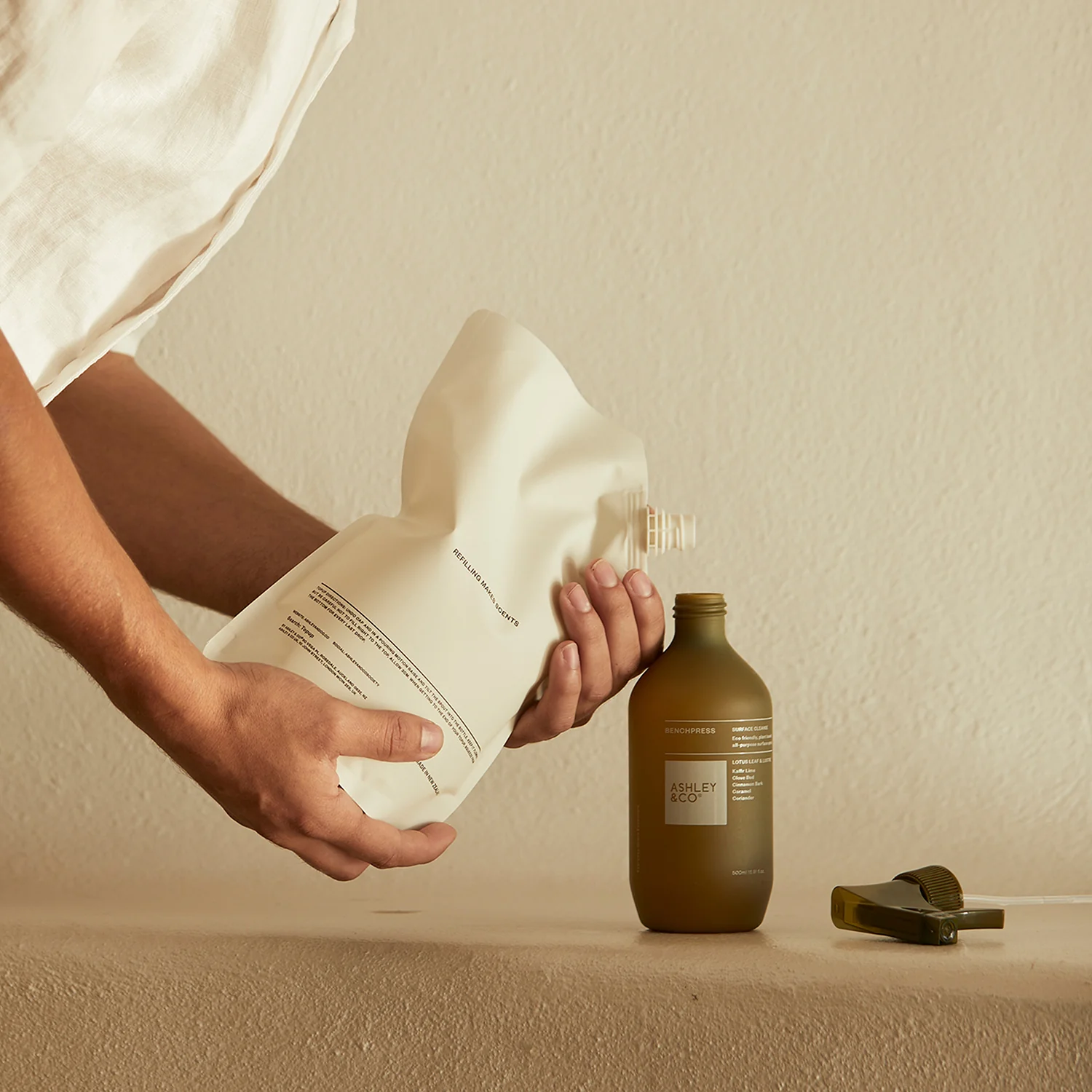 ashley + co | benchpress surface spray | lotus leaf + lustre - Image 8