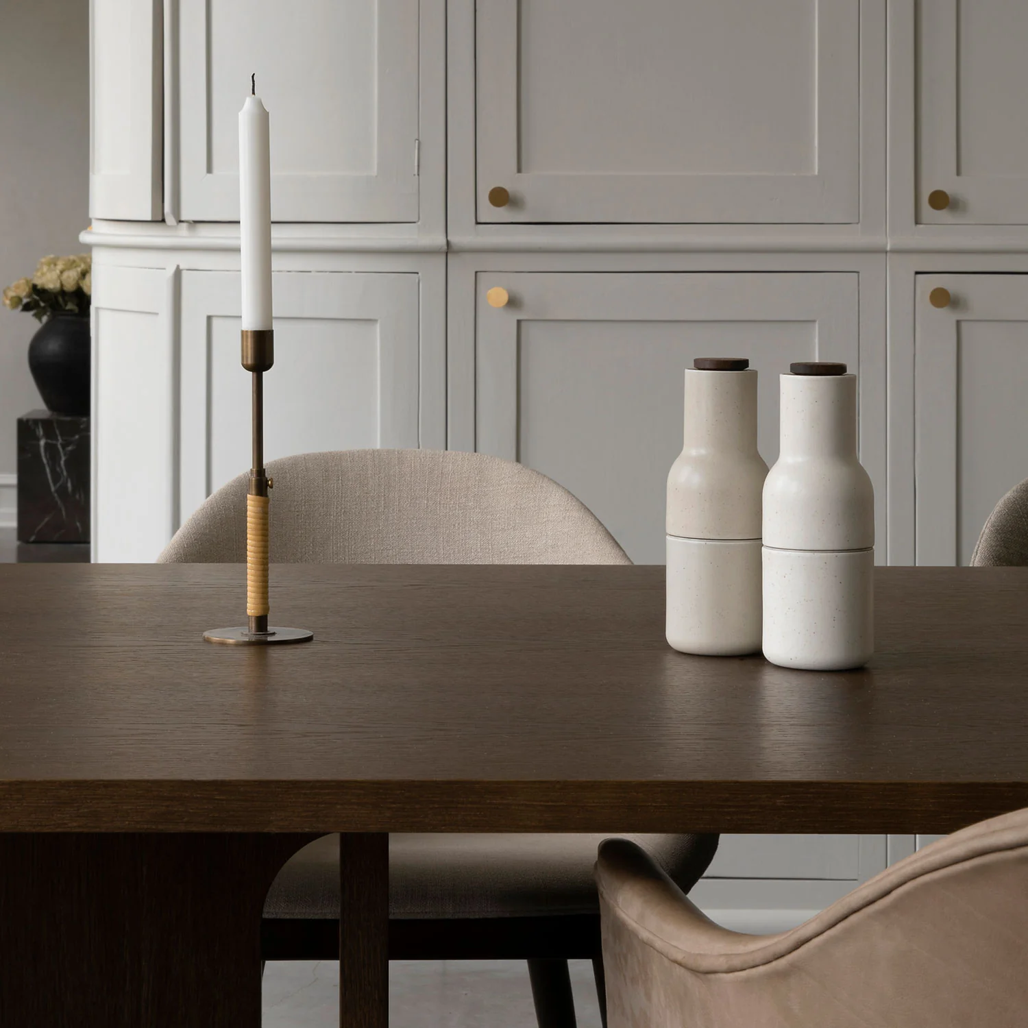 audo copenhagen (menu) | bottle grinder set | ceramic + walnut lid - Image 4