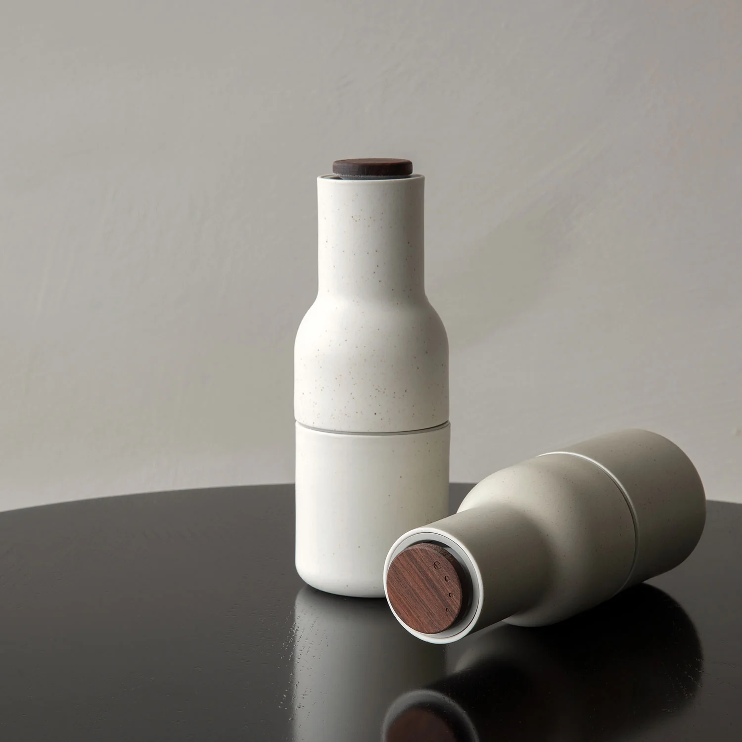 audo copenhagen (menu) | bottle grinder set | ceramic + walnut lid - Image 5