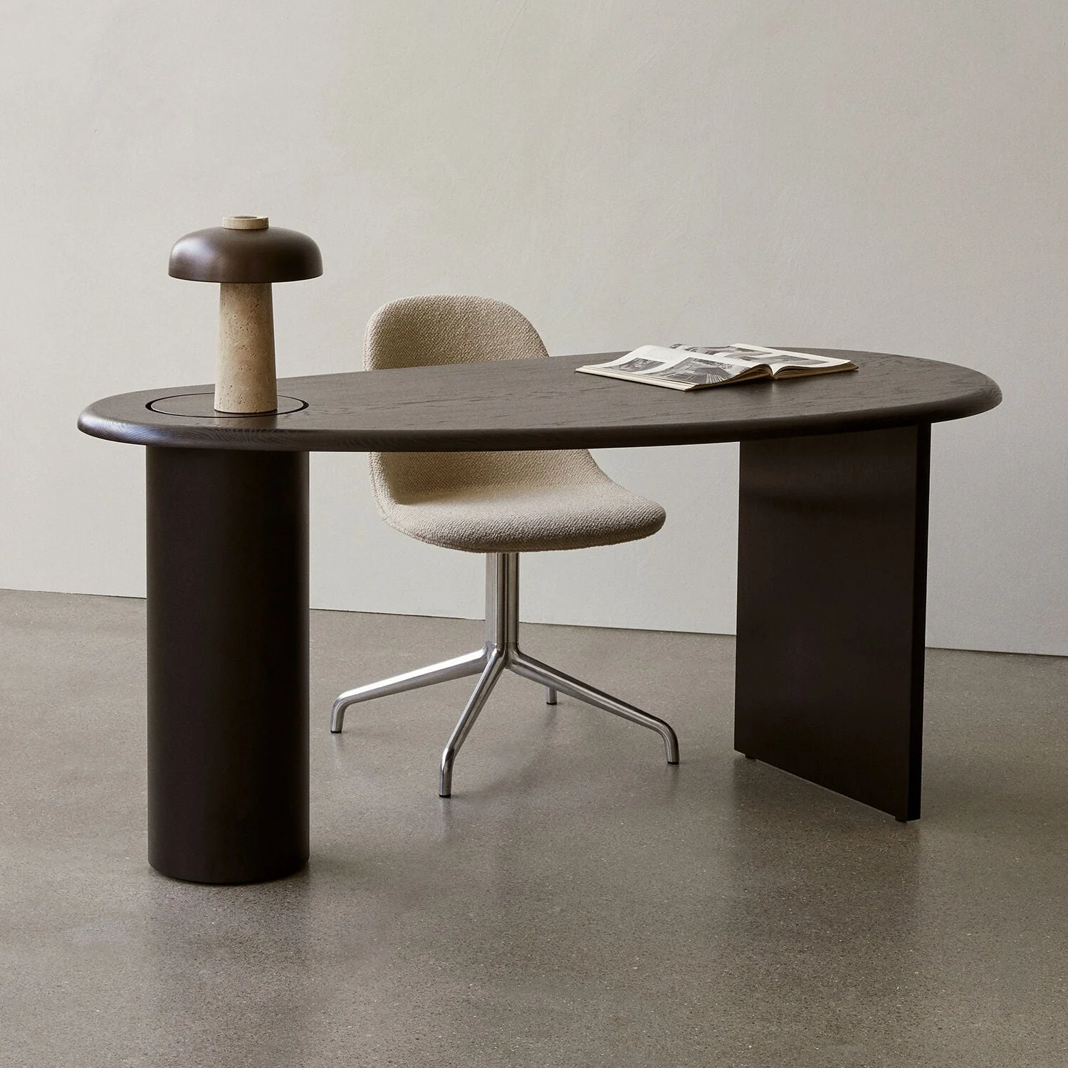 audo copenhagen (menu) | eclipse desk | dark oiled polished oak - Image 2
