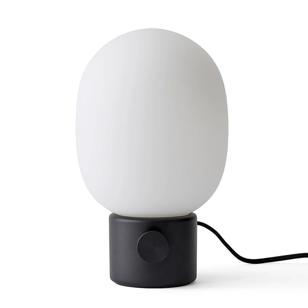 audo copenhagen (menu) | jwda table lamp small | black painted steel