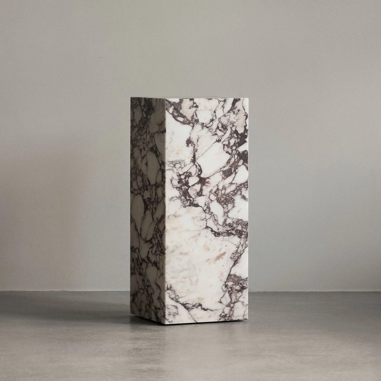 audo copenhagen (menu) | plinth pedestal | rose calacatta viola marble - Image 5