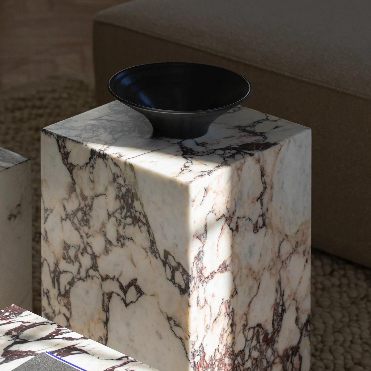 audo copenhagen (menu) | plinth tall | rose calacatta viola marble - Image 2