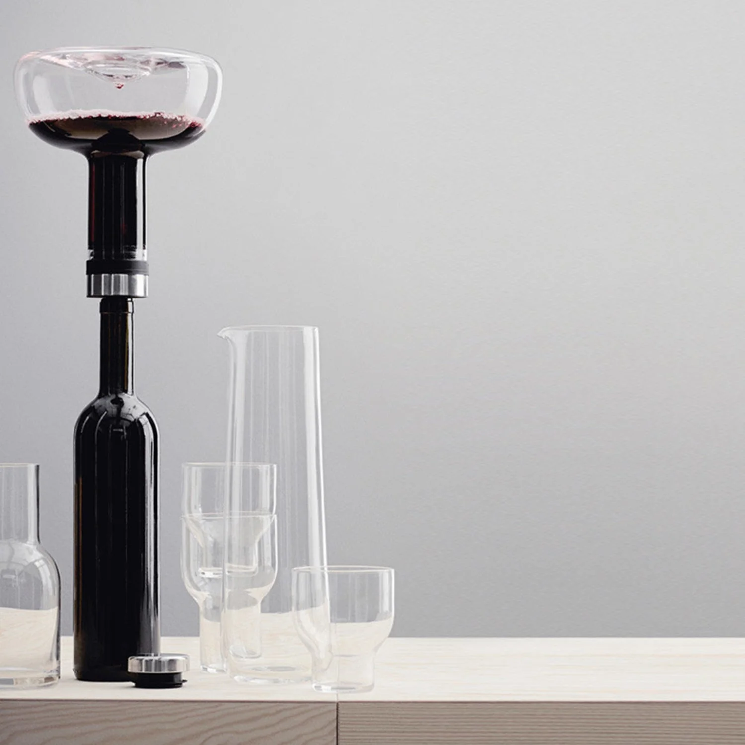audo copenhagen (menu) | wine breather carafe | clear + steel - Image 6