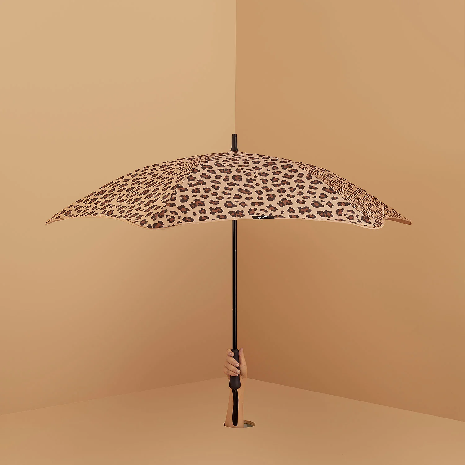 blunt | classic umbrella | safari leopard - limited edition - Image 2