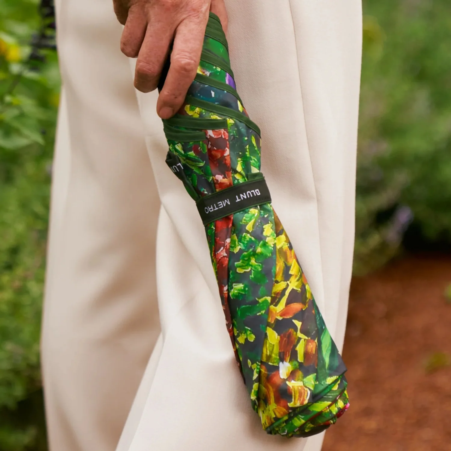 blunt | metro umbrella | karl maughan - limited edition - LC - Image 5