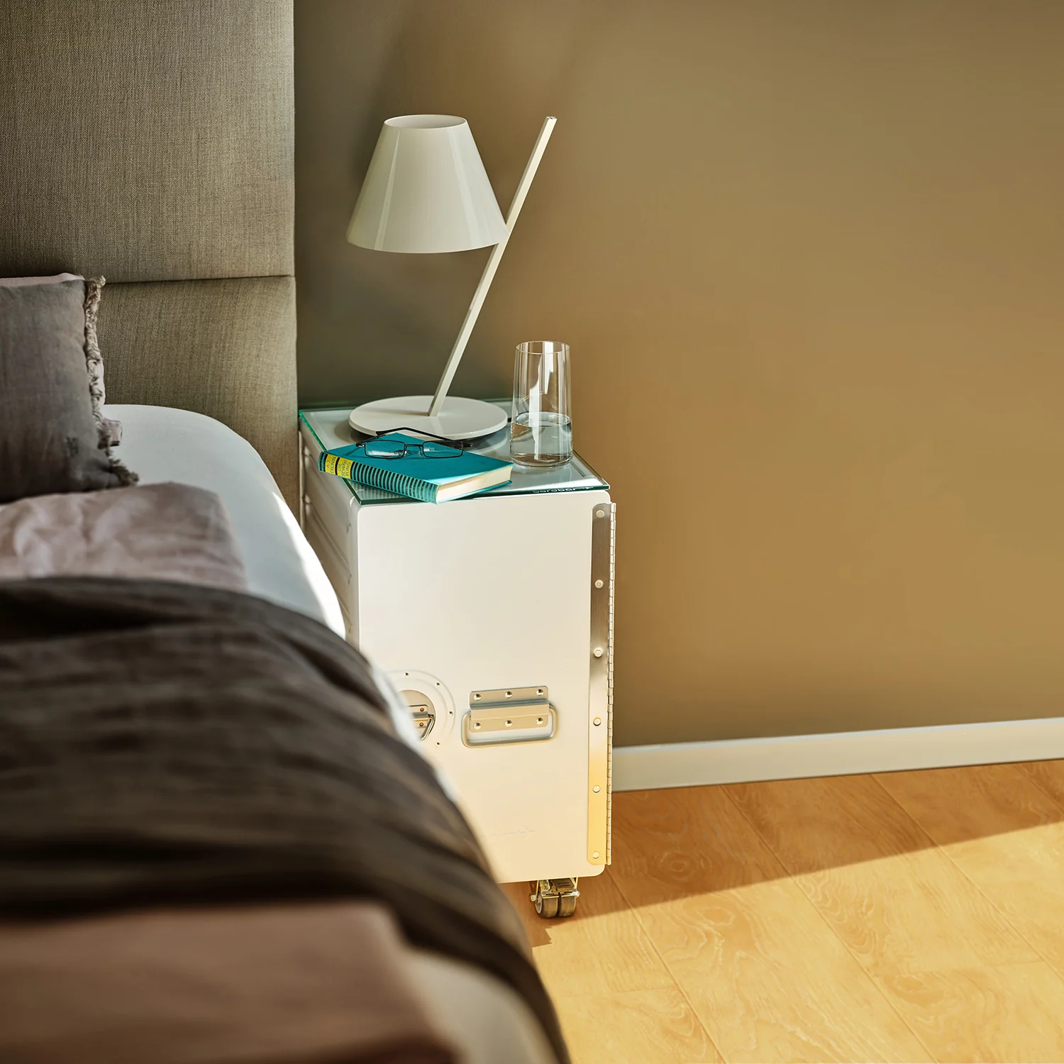 bordbar | box trolley + bedside equipment | white - Image 8