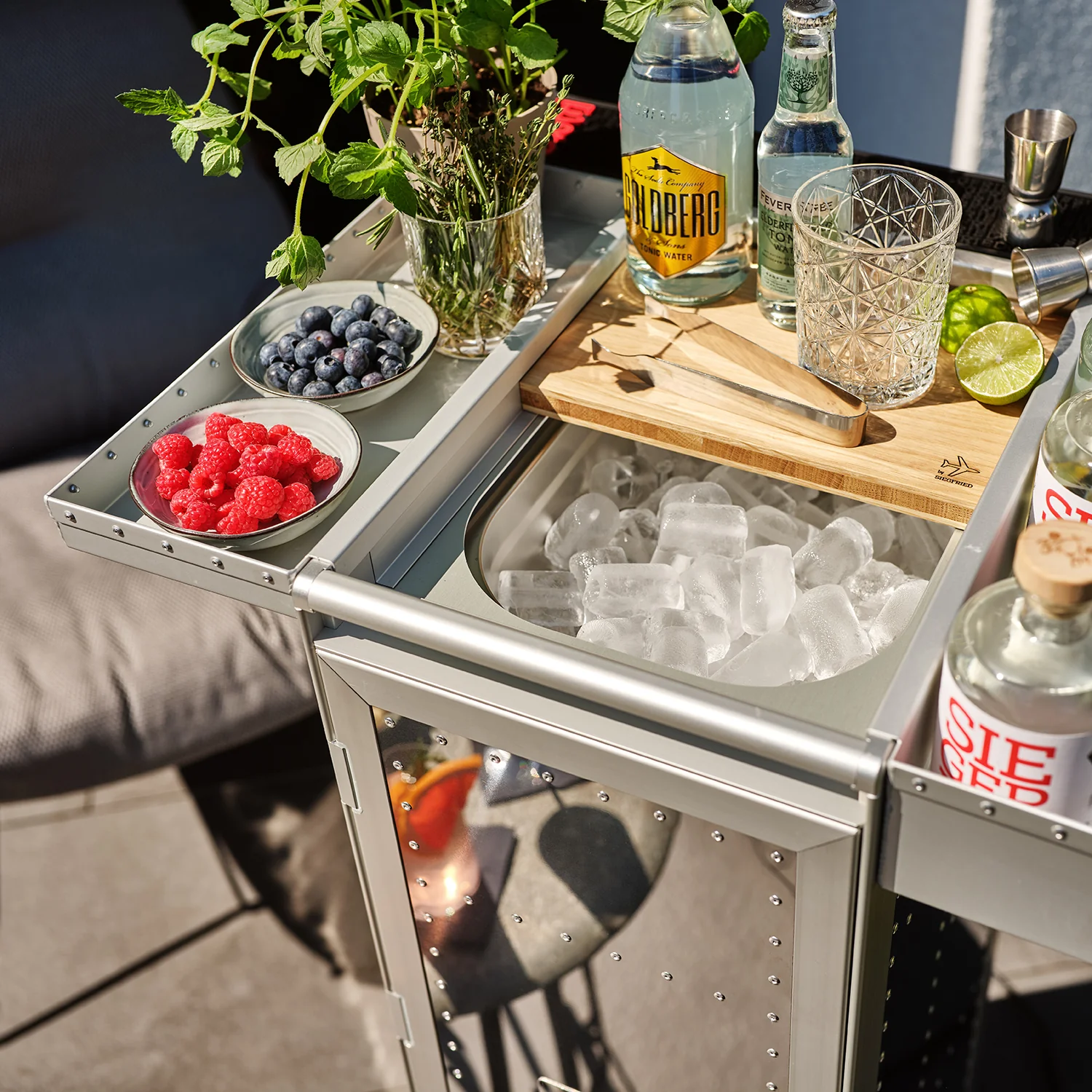 bordbar | airline trolley | rivet rocker by siegfried + classic door - Image 4