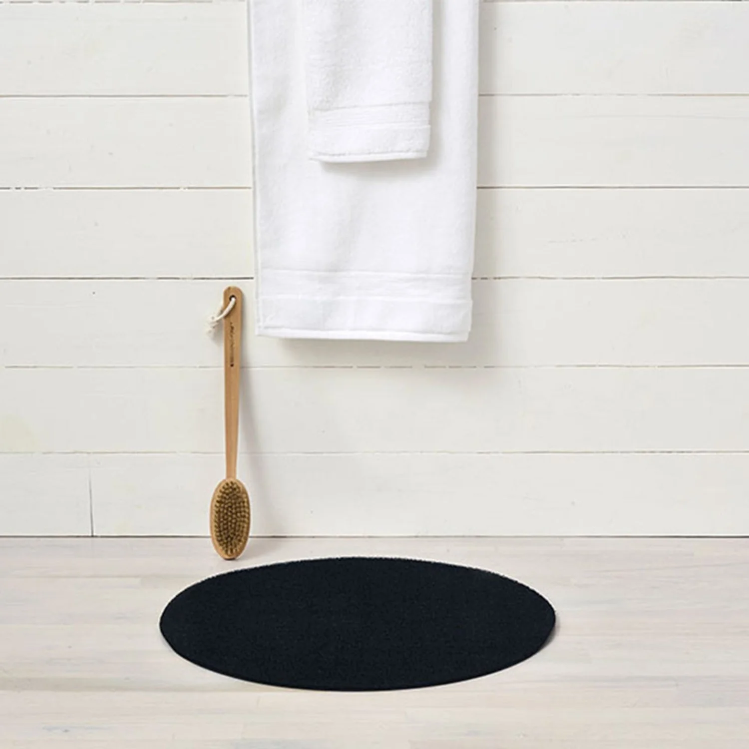 chilewich | dot doormat | black - Image 4