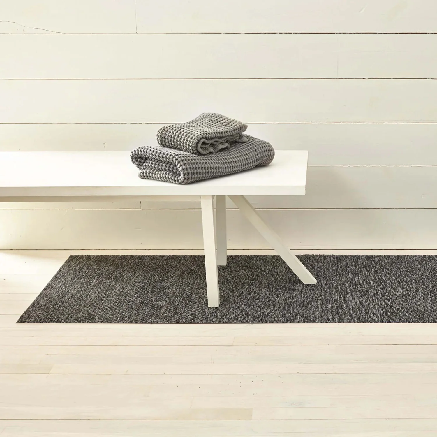 chilewich | runner mat 61x183cm (24x72") | heathered grey - Image 2