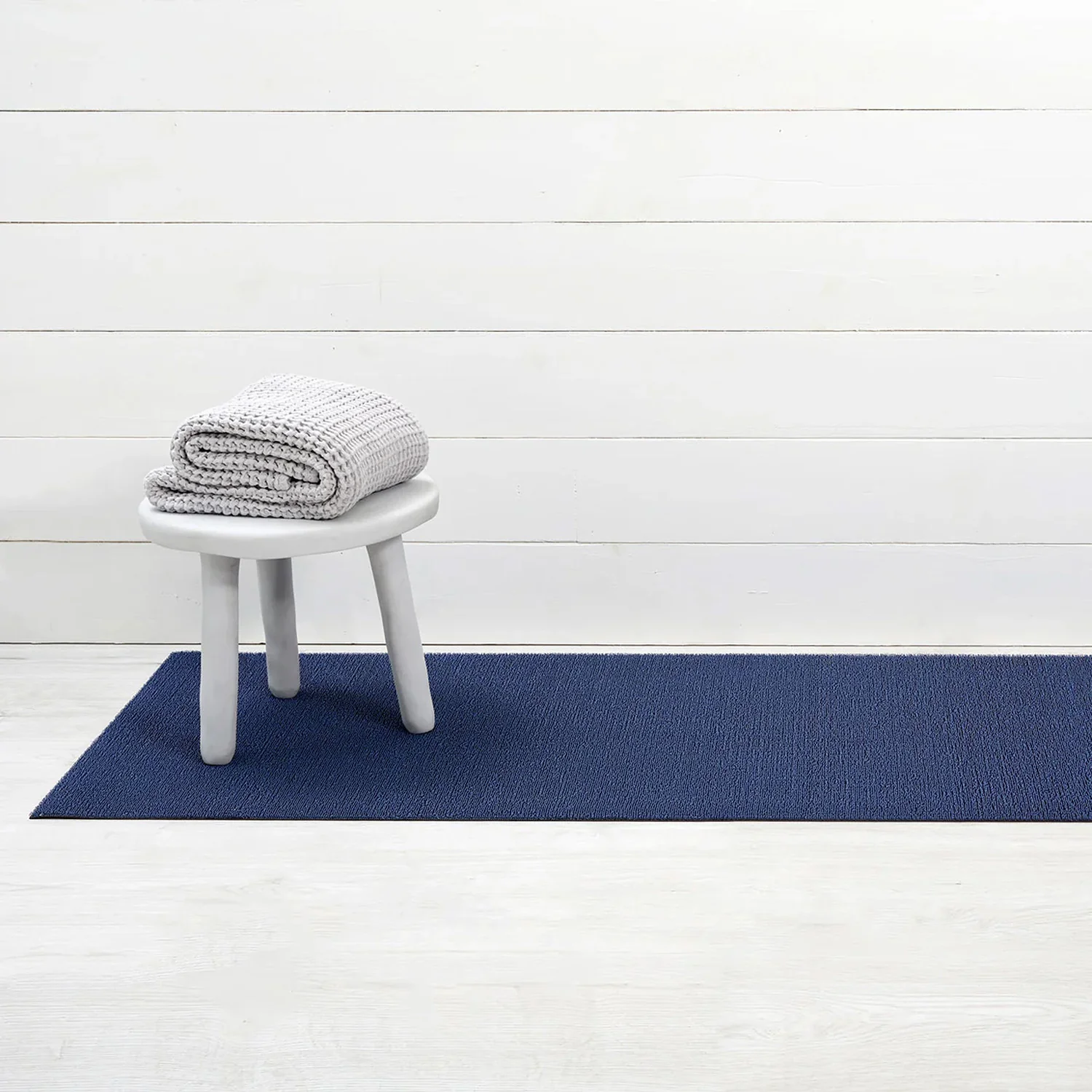 chilewich | shag runner mat 61x183cm (24x72") | solid indigo - Image 3
