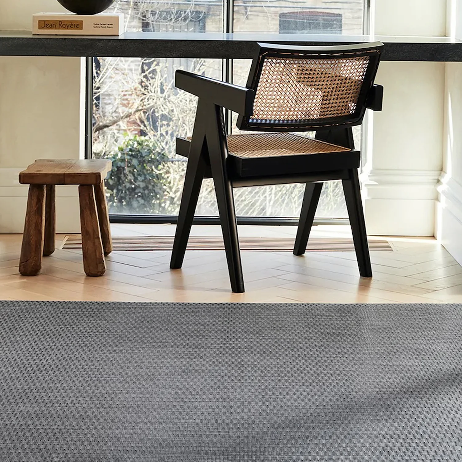 chilewich | woven floormat 59x92cm (23x36") | thatch pewter - Image 3