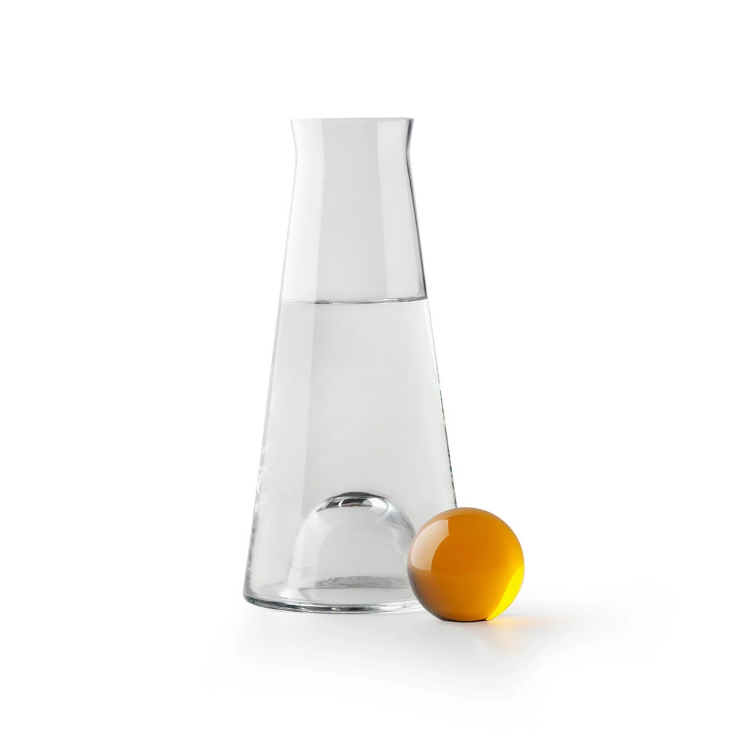design house stockholm | fia carafe | amber - Image 3