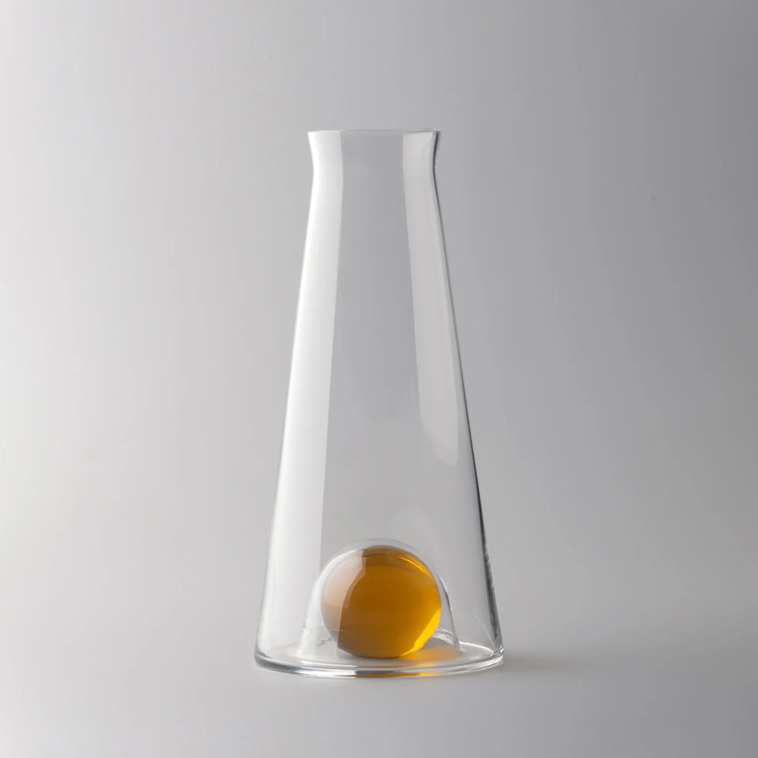 design house stockholm | fia carafe | amber - Image 8