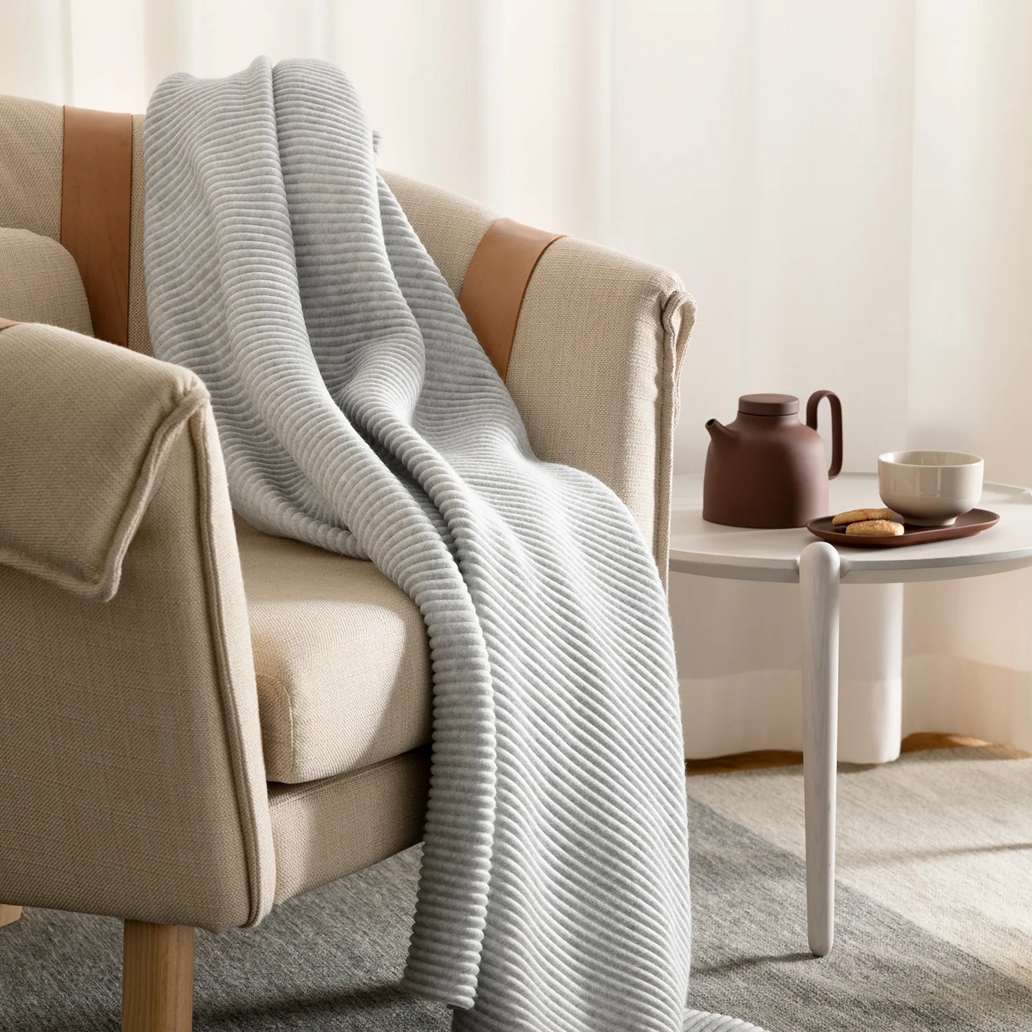design house stockholm | pleece throw | light grey - Image 2