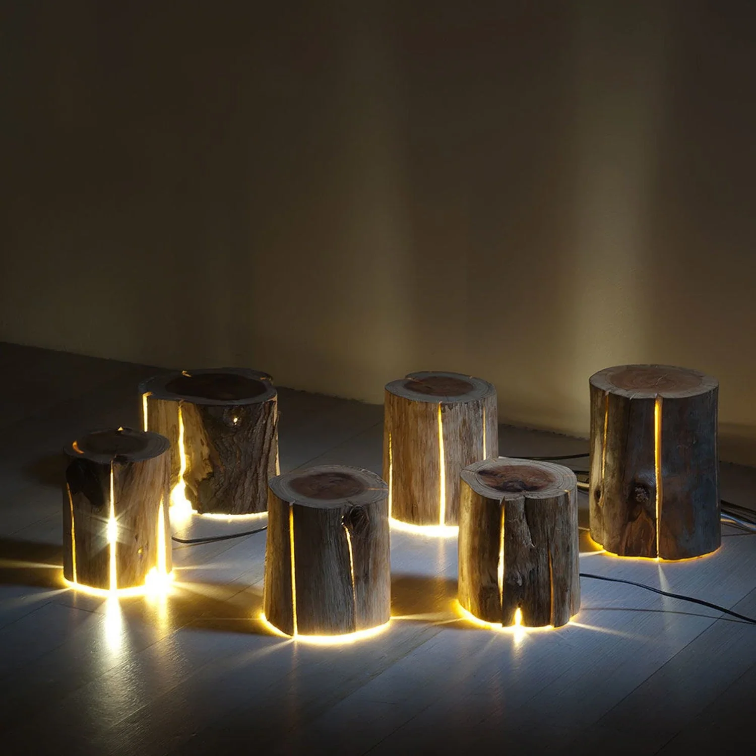 duncan meerding | cracked log lamp - Image 42