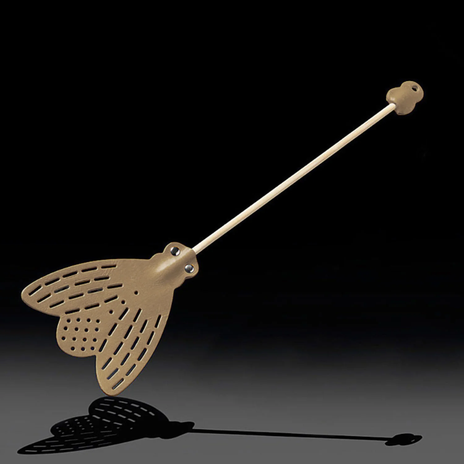 essey | fly fly leather flyswatter | natural - Image 4