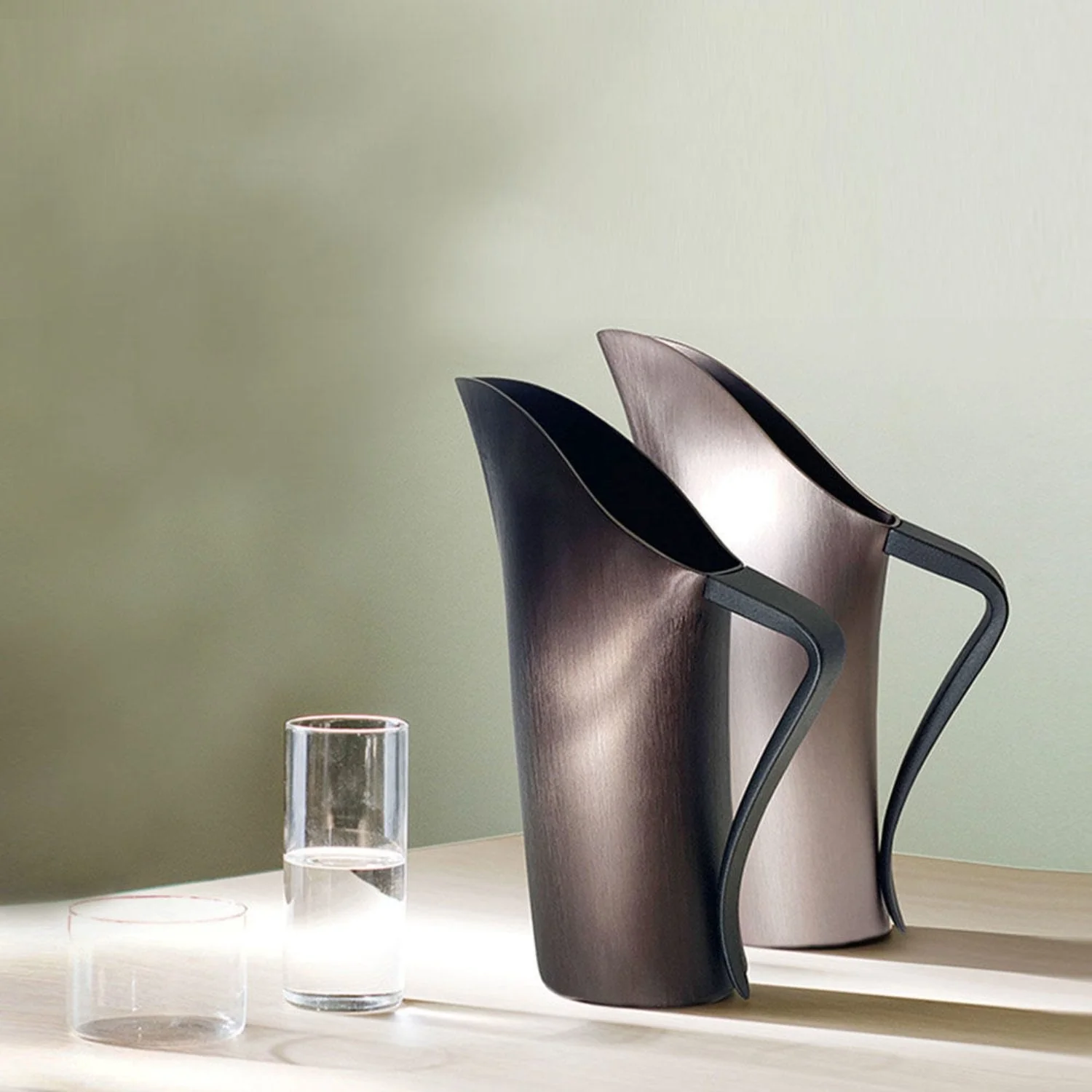 fink | water jug | mocha satin - Image 2