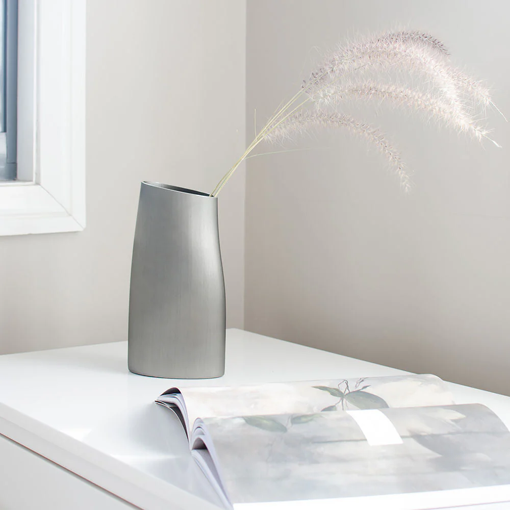 fink | vase | silver medium - Image 3