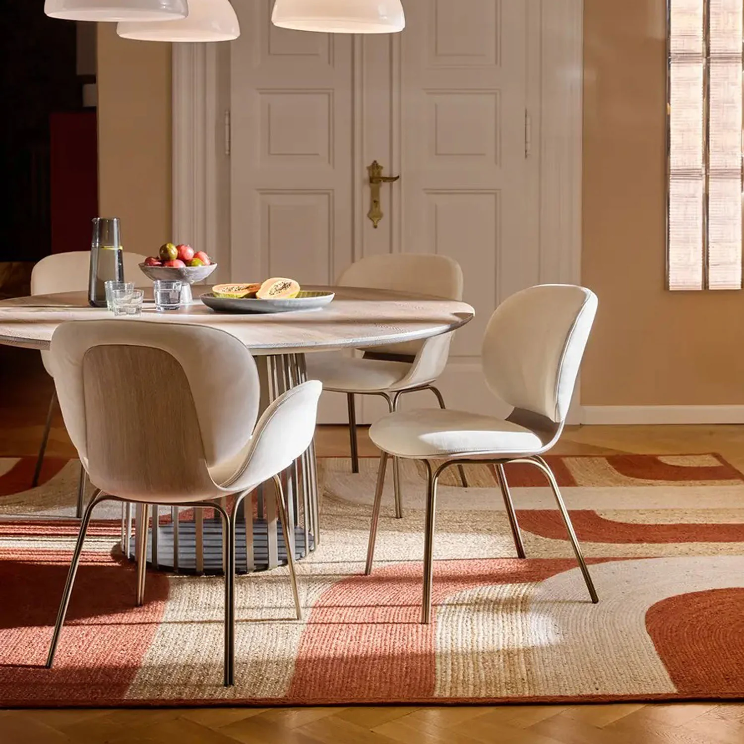 freifrau | ivy armchair | twin-pipe steel frame | CATEGORY 1 FABRIC - Image 4