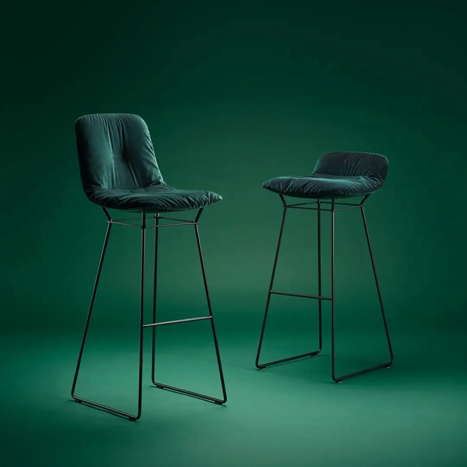 freifrau | leya barstool low 82cm | wire frame deep black| sahara ebony 60009 - Image 4