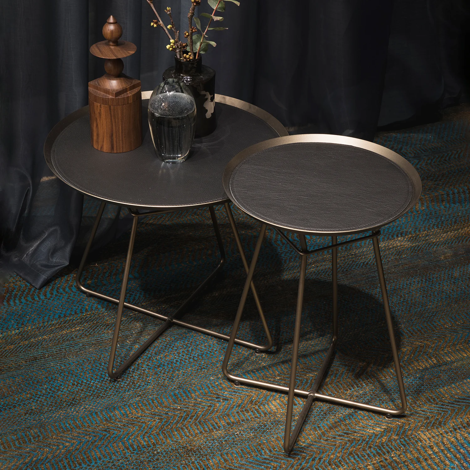 freifrau | leyasol outdoor coffee table | large | steel bronze glaze - Image 2