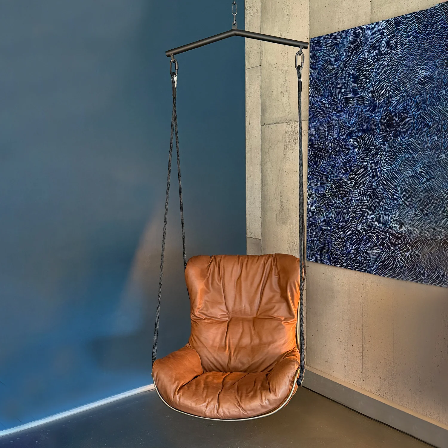 freifrau | leyasol wingback swing seat | adora kandis leather + bronze frame - Image 6