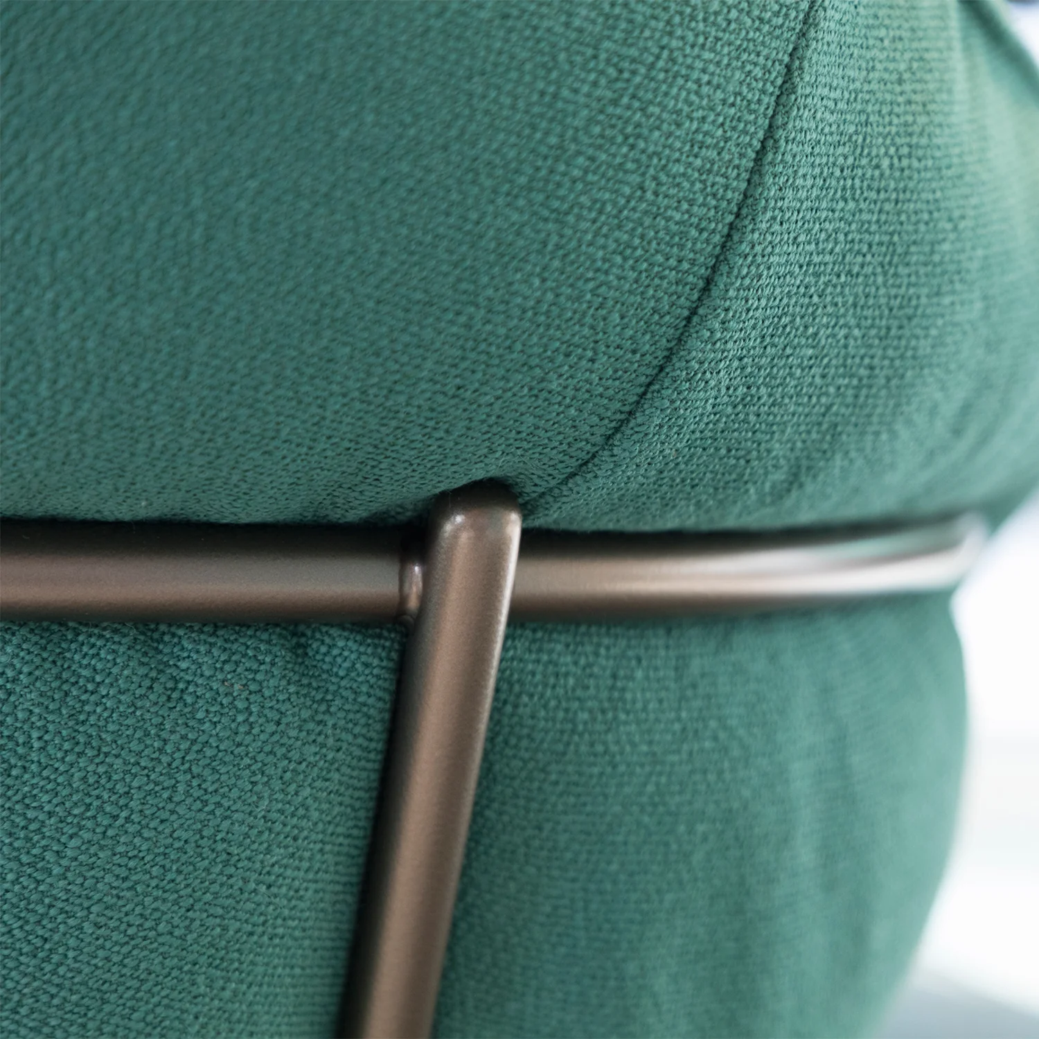 freifrau | low dining | marie armchair | adora walnut leather - Image 13