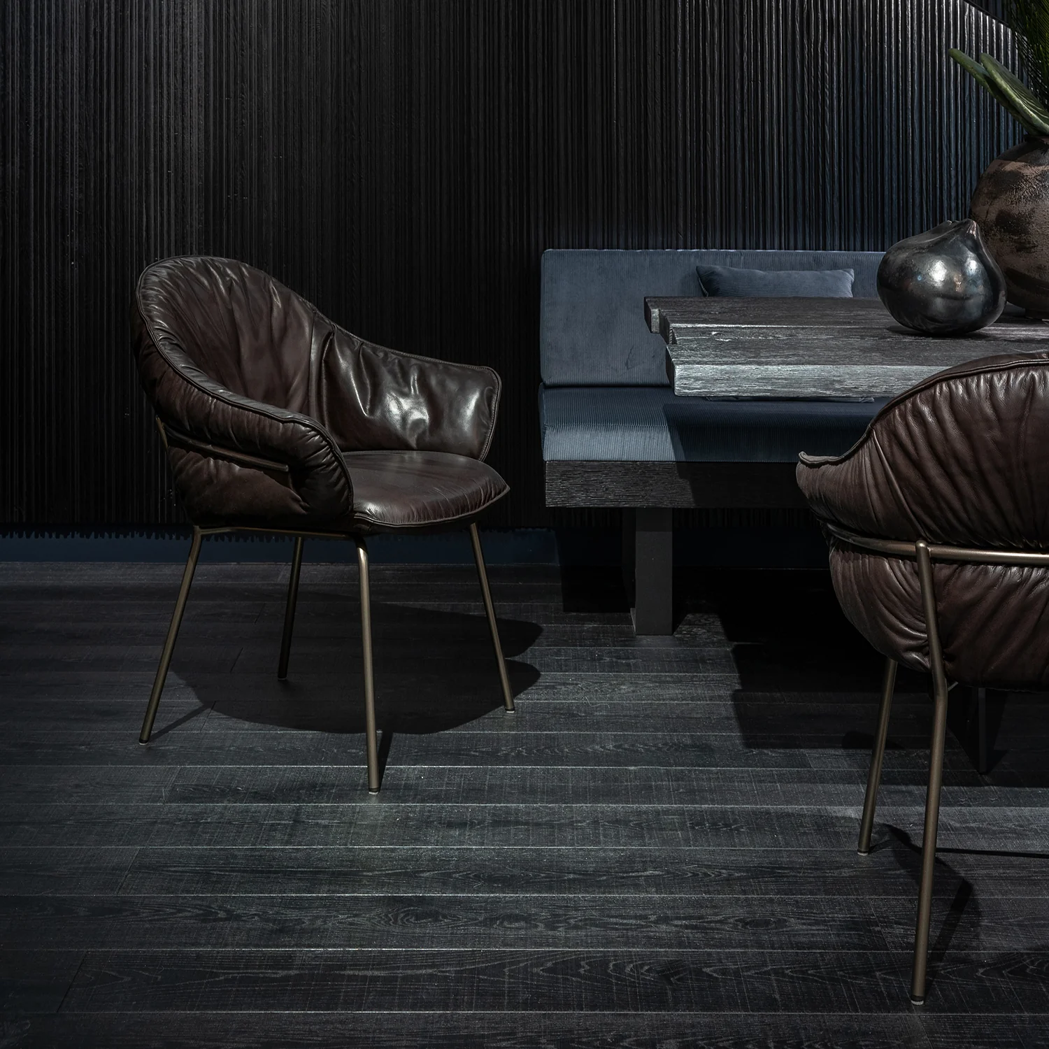 freifrau | marie armchair | opium santos leather + steel bronze glaze frame - Image 3