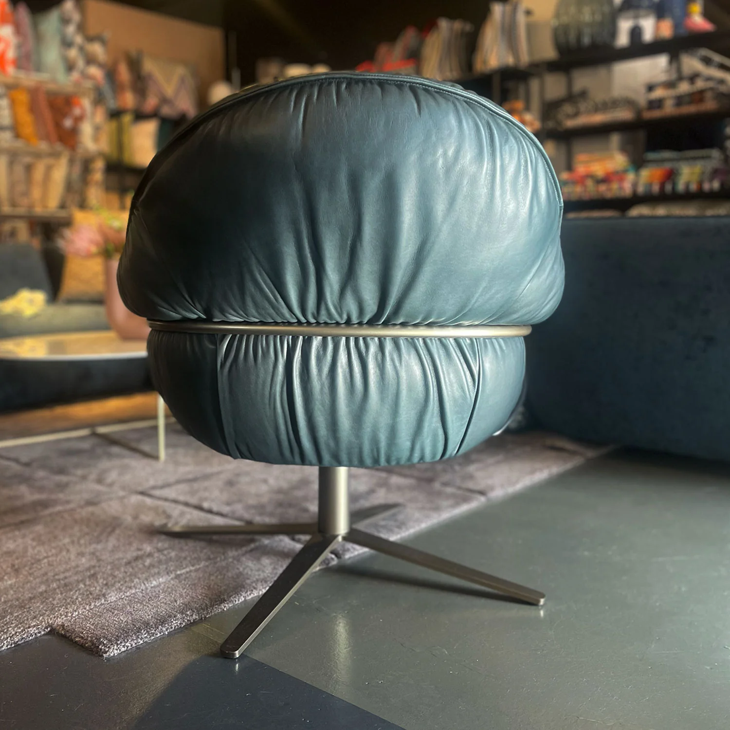 freifrau | marie lounge chair | x-base with rocker + tilting mechanism | adora jade leather + bronze frame - Image 4
