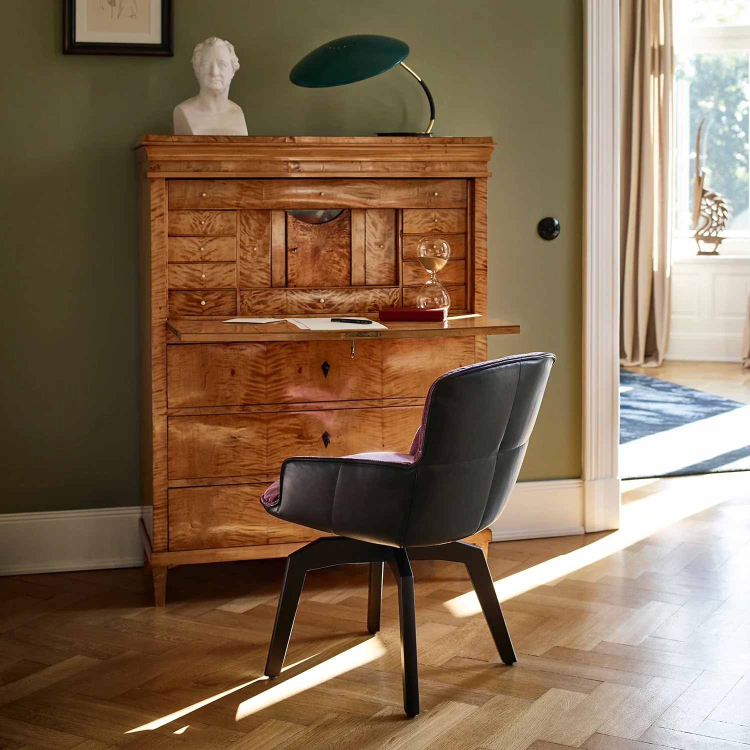 freifrau | marla armchair low | wood frame black | riga khaki - Image 4
