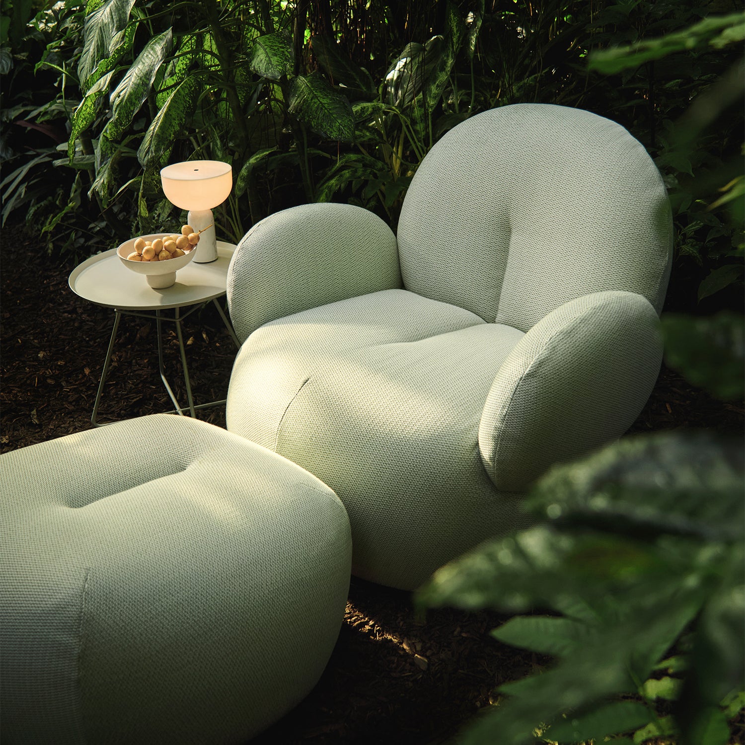 freifrau | nana outdoor pouf petite | lopi fabric - Image 3