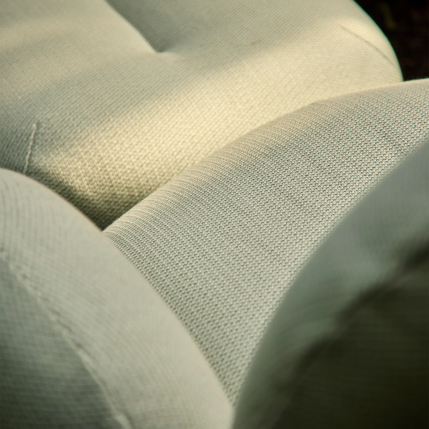 freifrau | nana outdoor pouf petite | lopi fabric - Image 4