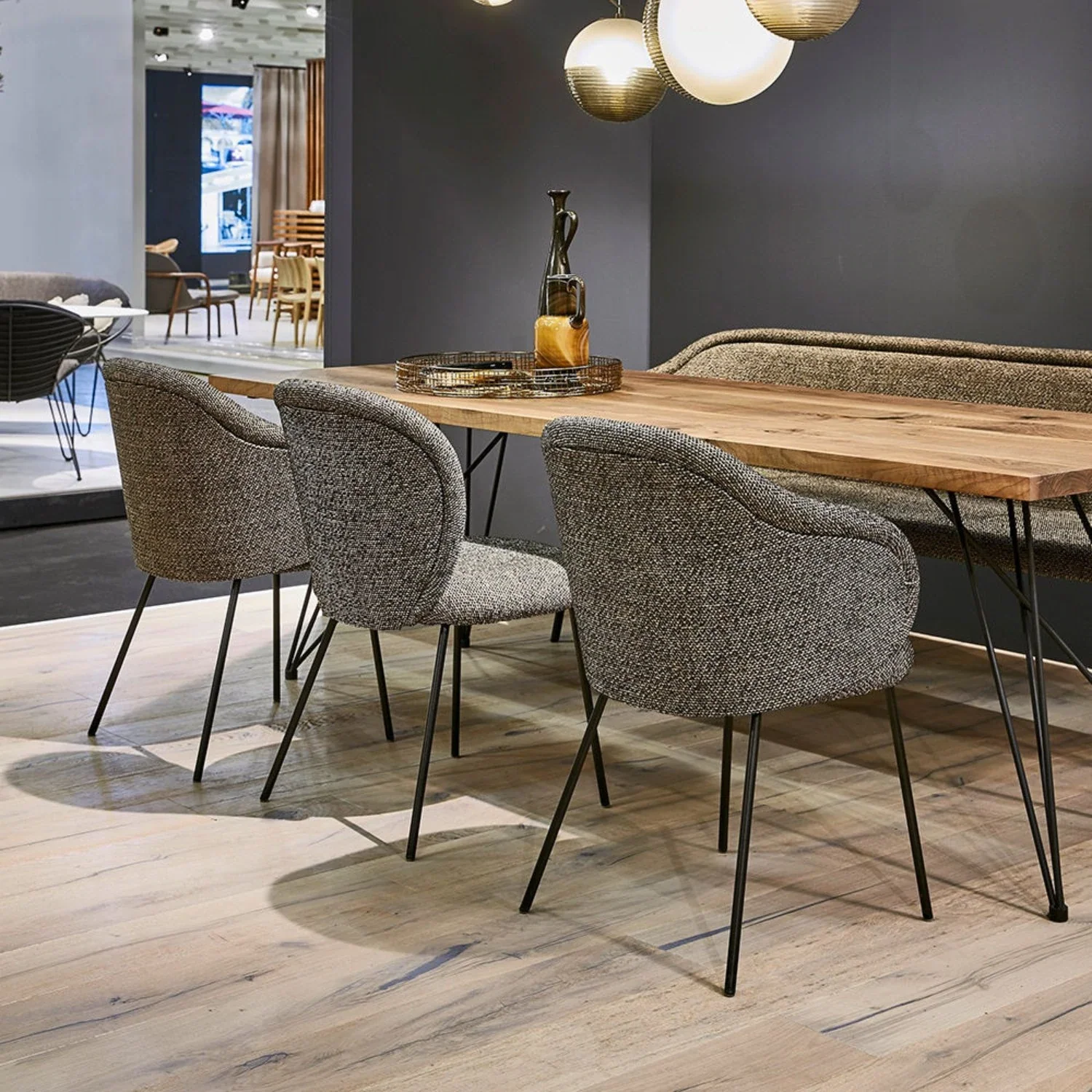 freifrau | ona curve armchair 2020 | steel frame | shake steel - Image 3