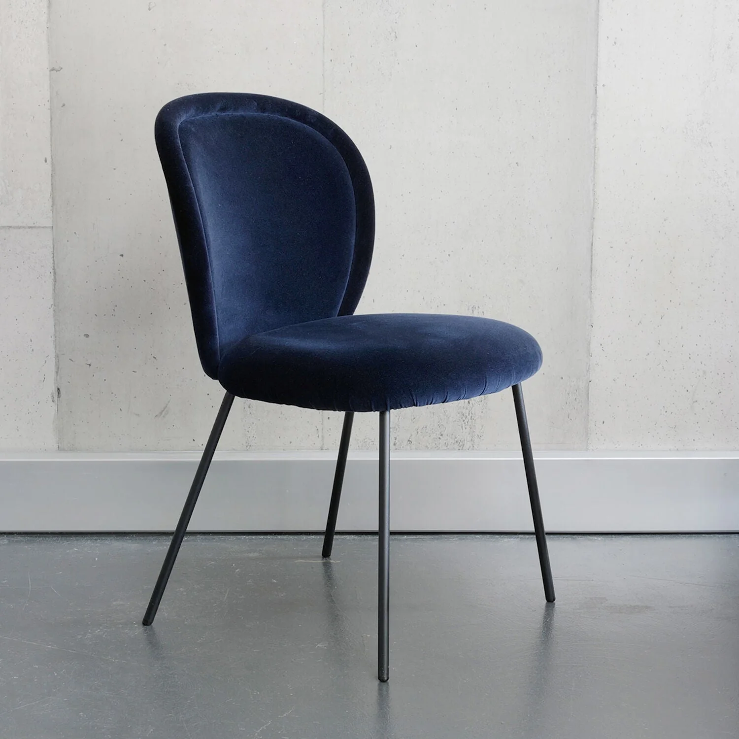 freifrau | ona side chair | steel frame black | harald 3 - 792 - Image 3