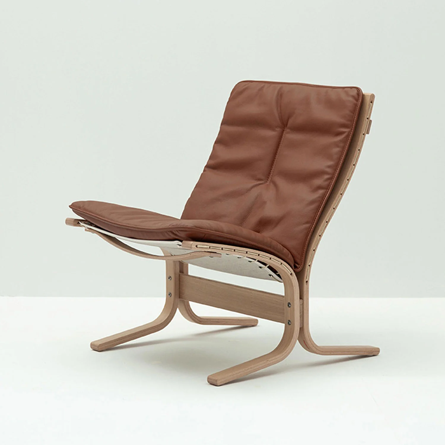 hjelle | siesta fiora 307 chair | low back | oak + rustical tan leather - Image 7