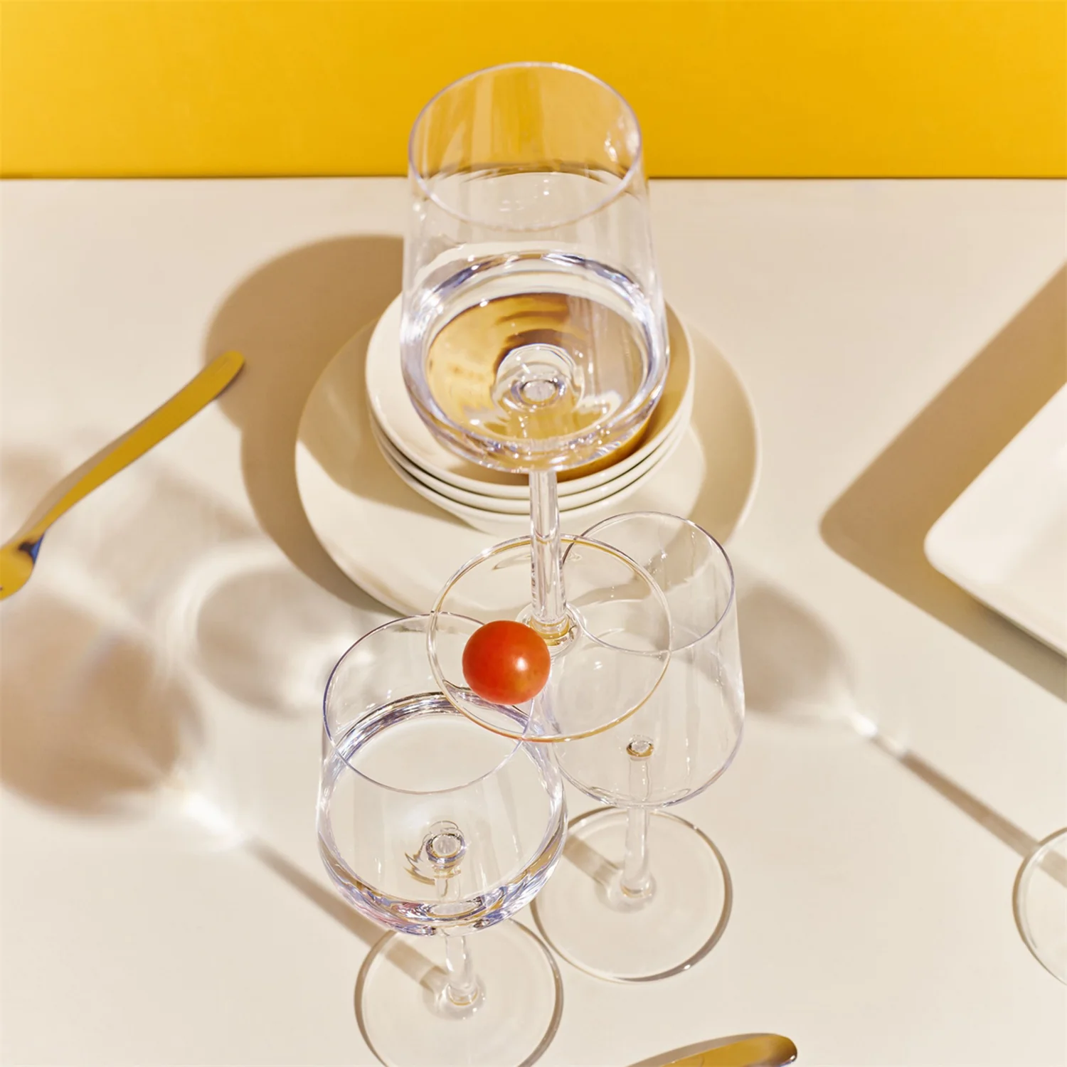 iittala | essence white wine glass | set of 2 - Image 4