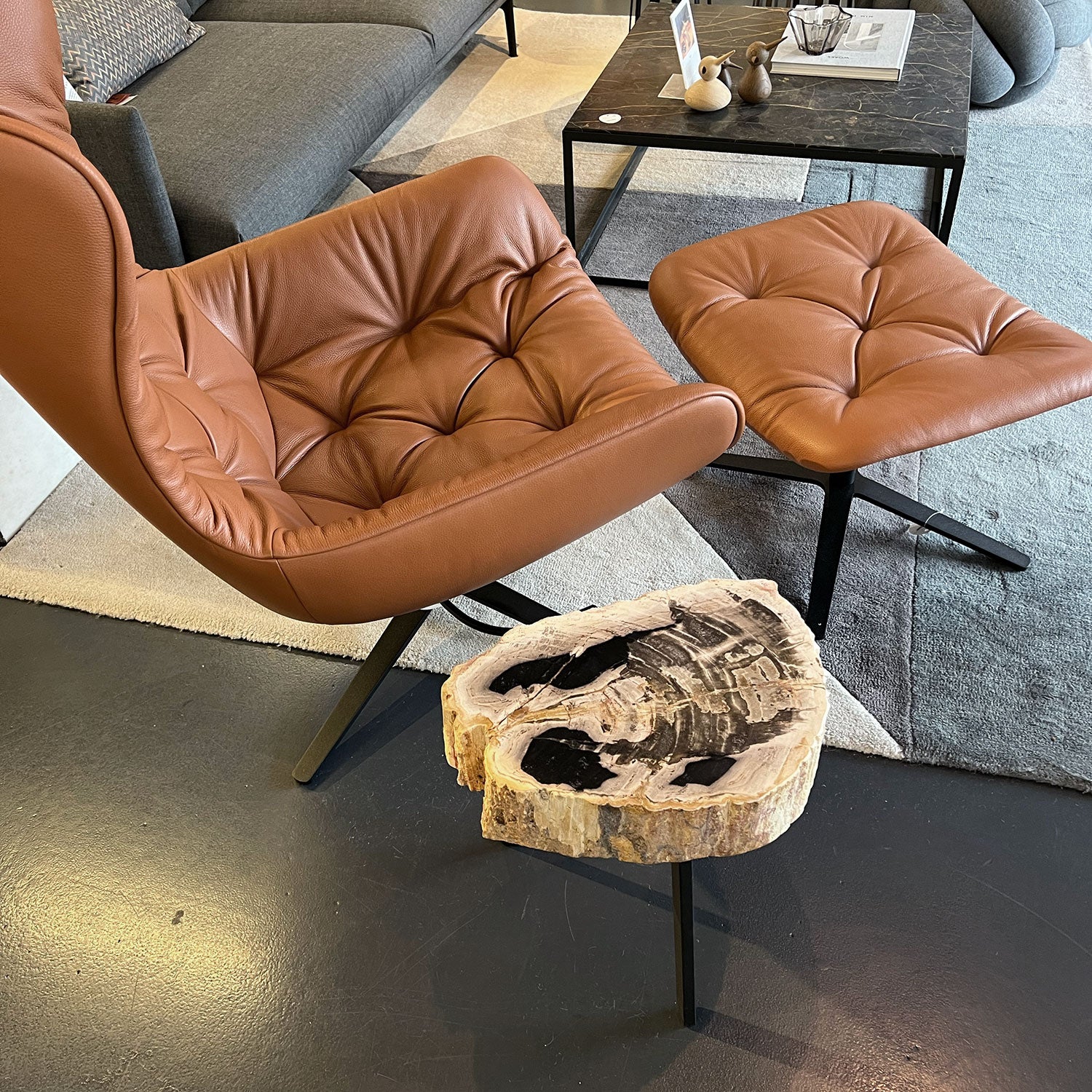 janua | bc 05 stomp stone table | 40cm | beige black 13 - Image 2