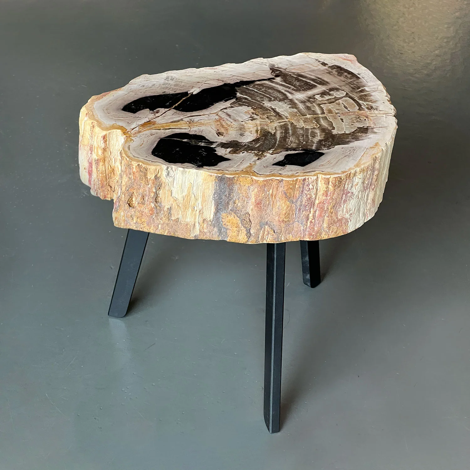 janua | bc 05 stomp stone table | 40cm | beige black 13 - Image 4