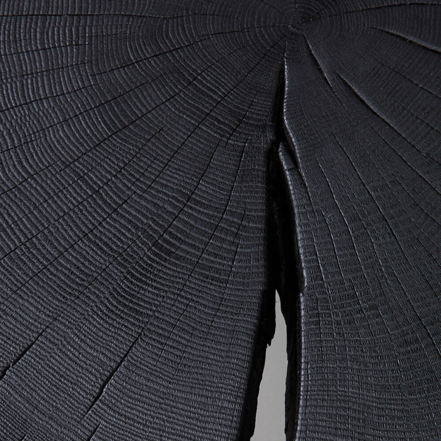janua | bc 05 stomp table | 70-80cm | black - Image 11