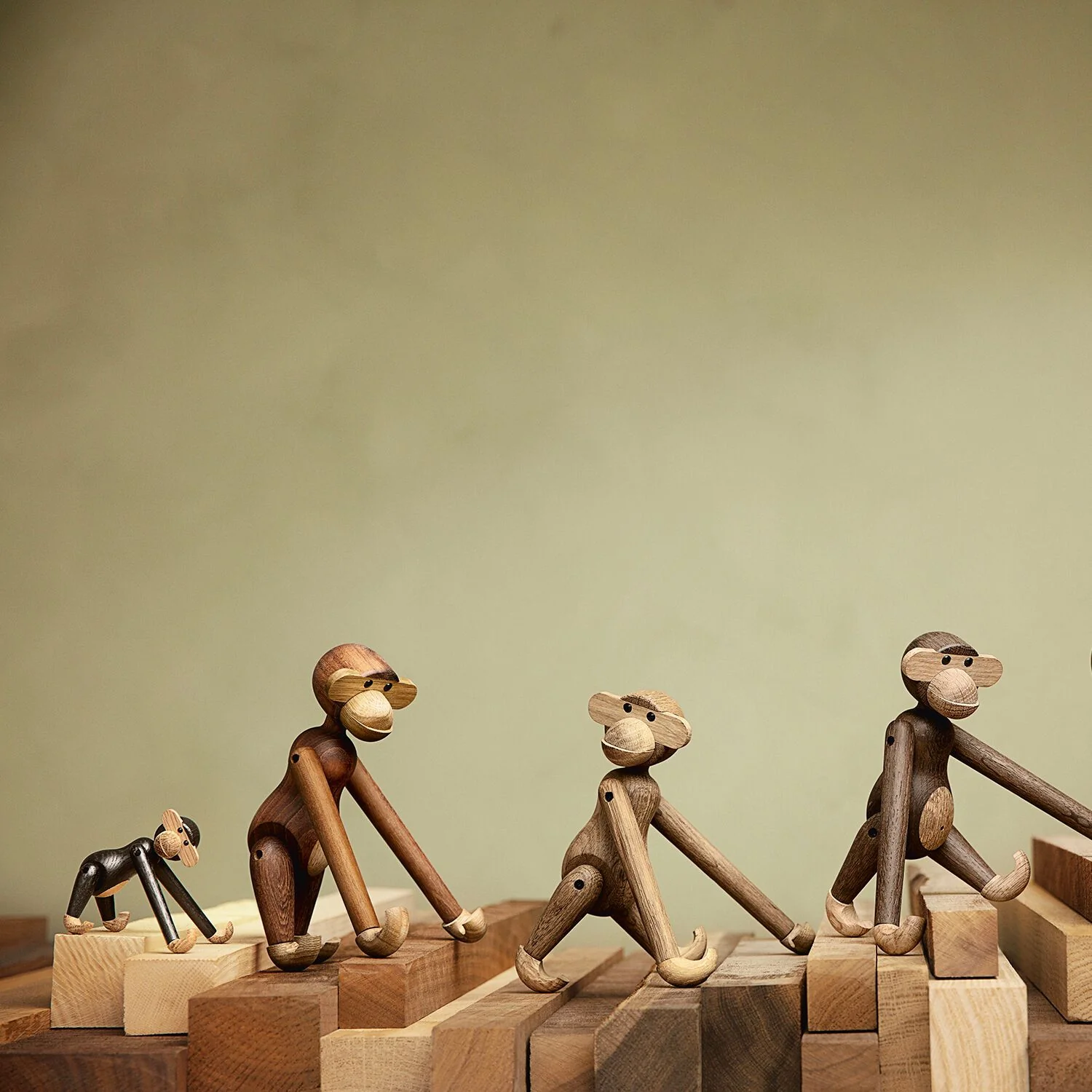 kay bojesen | monkey small | smoked oak - Image 6