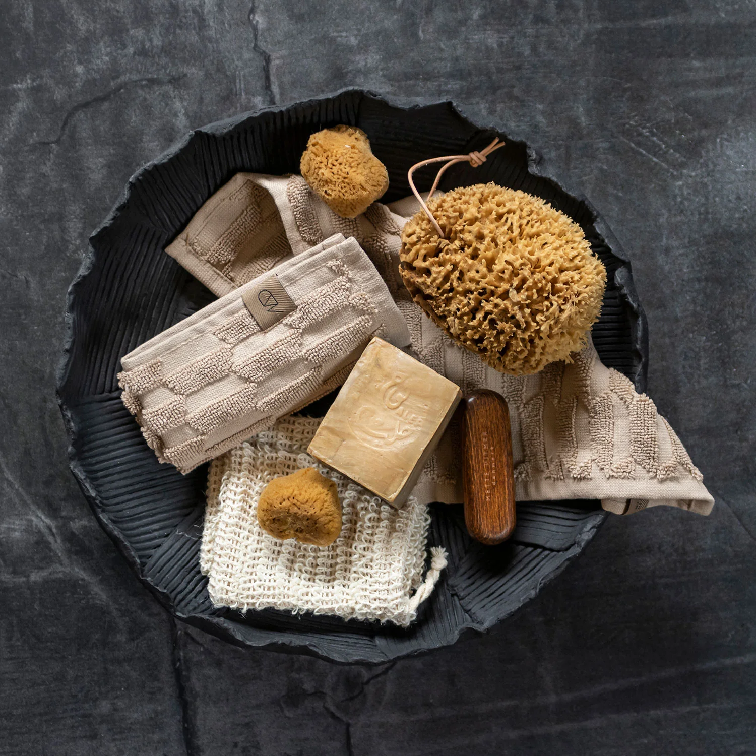 mette ditmer | art piece | patch bowl | black - Image 14
