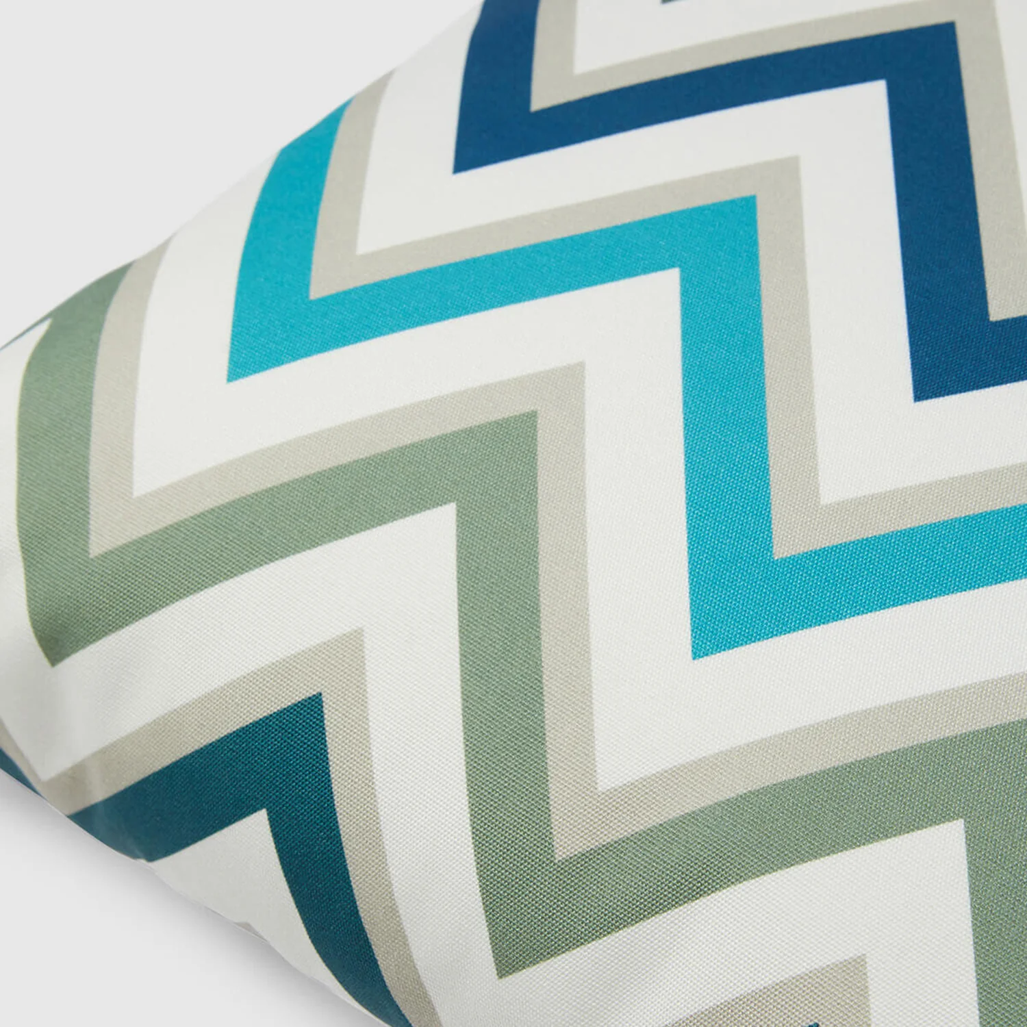 missoni home | watamu outdoor cushion 45cm | colour 161 - Image 2