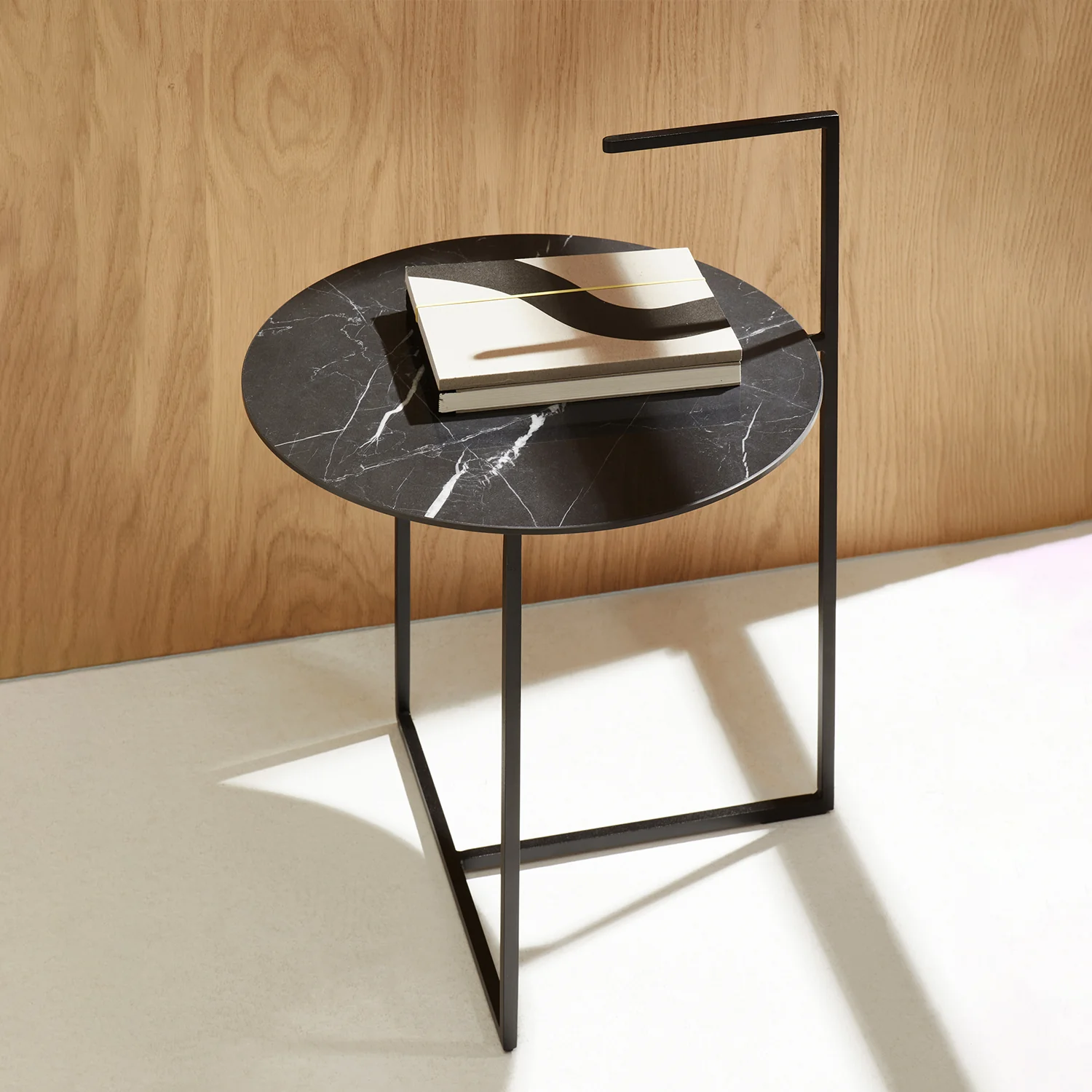moeller design | CARRY side table | white calacatta ceramic + gold frame - Image 14