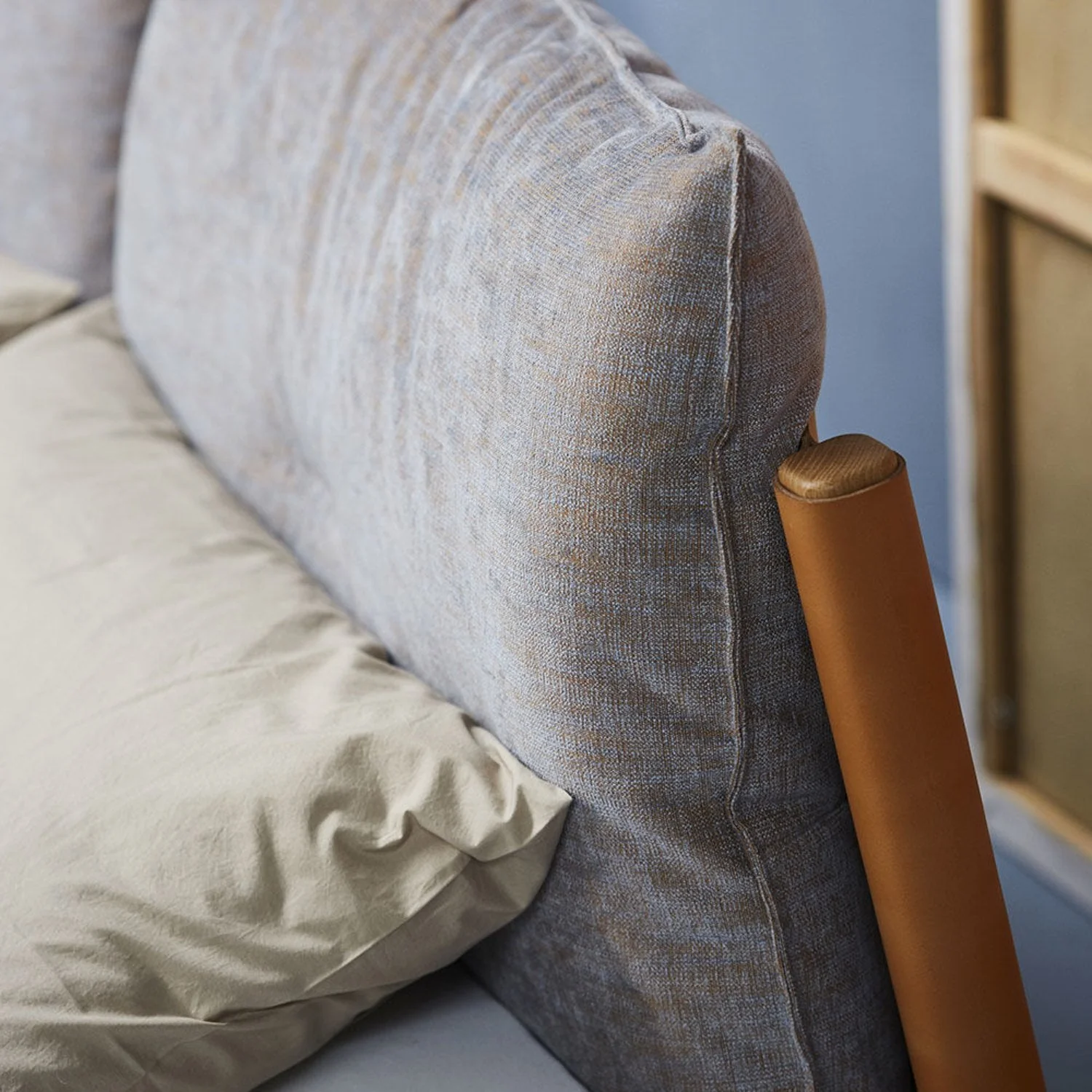 moeller design | LIV king bed | oak + whisky leather - Image 14