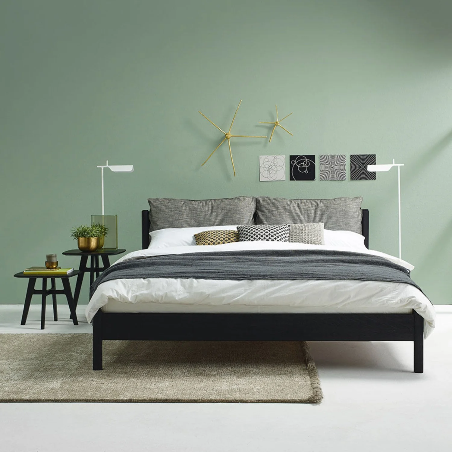 moeller design | LIV queen bed | stained oak + black leather - Image 10